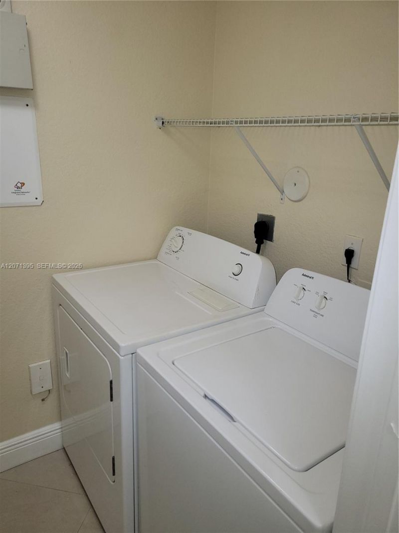 2564 Centergate Dr, Unit 108, Miramar, FL 33025 Photo