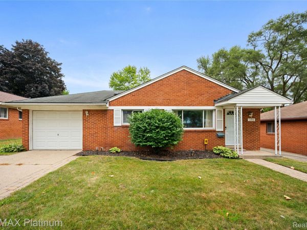 190 N Noble Street N, Milford Village, Mi 48381