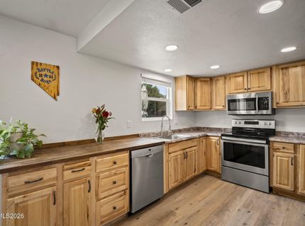 2424 Cartwright Road, Reno, NV 89521 Photo