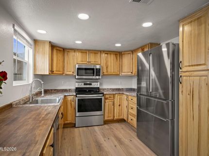 2424 Cartwright Road, Reno, NV 89521 Photo