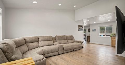 2424 Cartwright Road, Reno, NV 89521 Photo