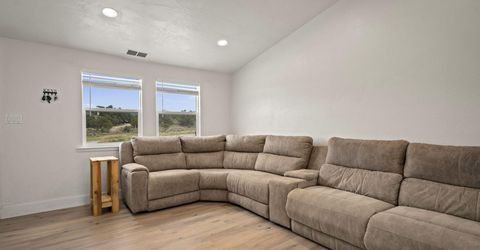 2424 Cartwright Road, Reno, NV 89521 Photo