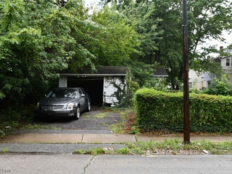 1319 Elwood Road, East Cleveland, OH 44112 Photo 6