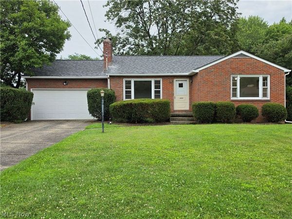 1459 Stepney , Niles, OH 44446