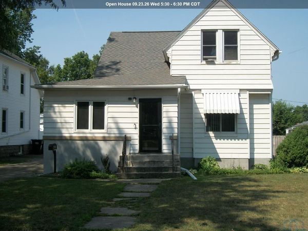 461 Euclid Ave, Cherokee, IA 51012
