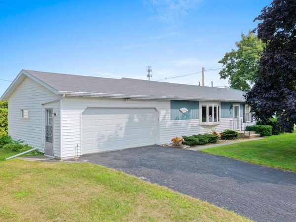 24 S BARABOO AVENUE, Sturgeon Bay, WI 54235