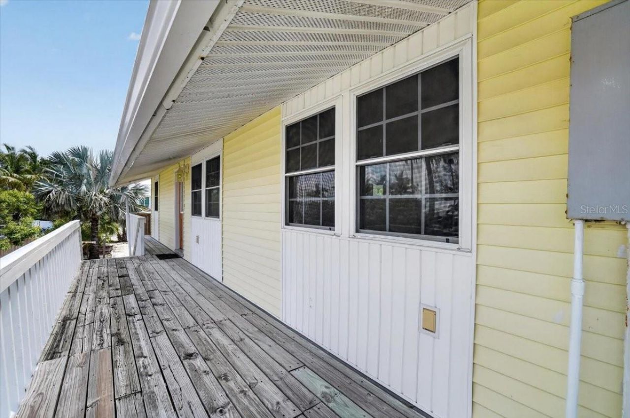 524 Spring Avenue, Anna Maria, FL 34216 Photo