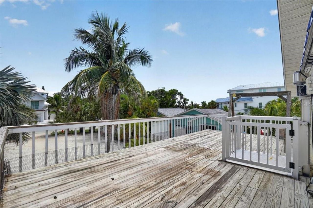 524 Spring Avenue, Anna Maria, FL 34216 Photo
