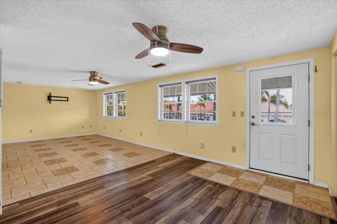 524 Spring Avenue, Anna Maria, FL 34216 Photo