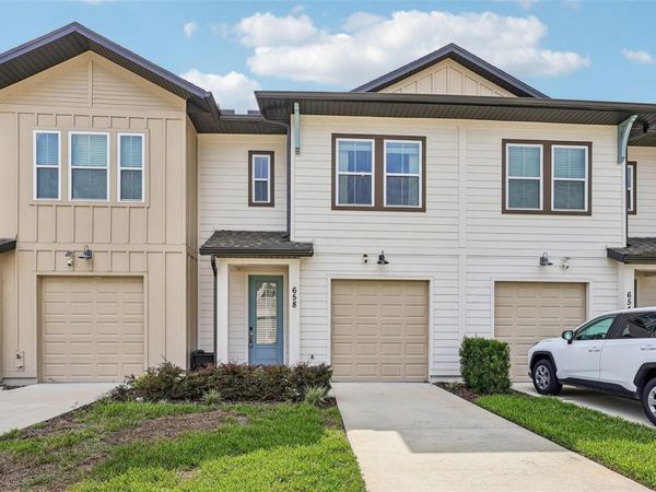 658 LONGBOAT DRIVE , DAVENPORT, FL 33896