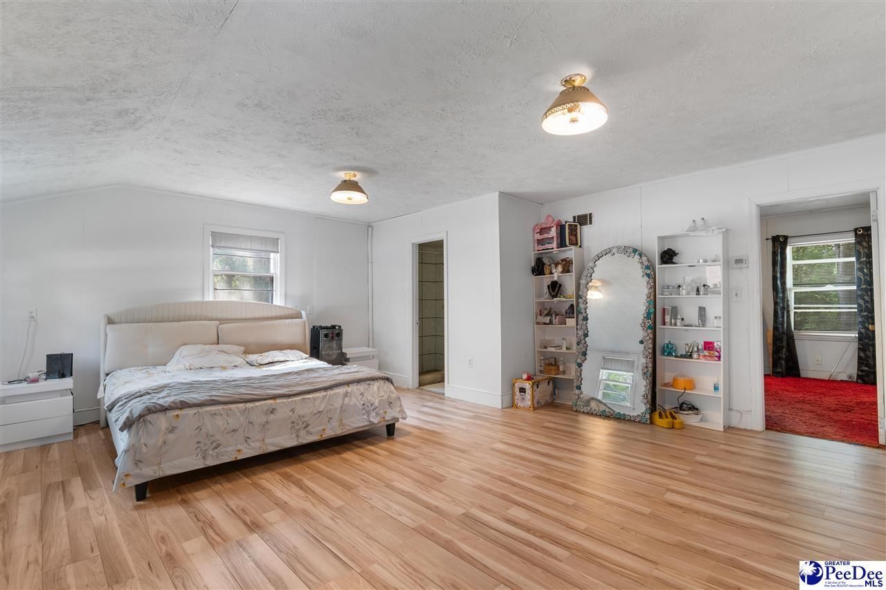 411 E Leitner St. Photo 16