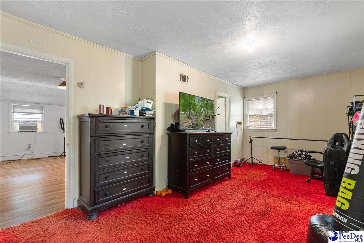411 E Leitner St. Photo 21