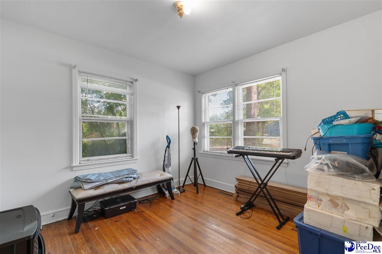 411 E Leitner St. Photo 28