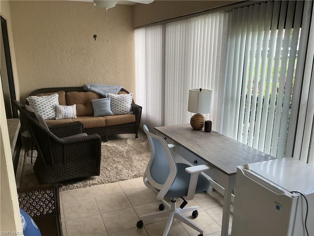 5550 Trailwinds Dr, Unit 615, Fort Myers, FL 33907 Photo
