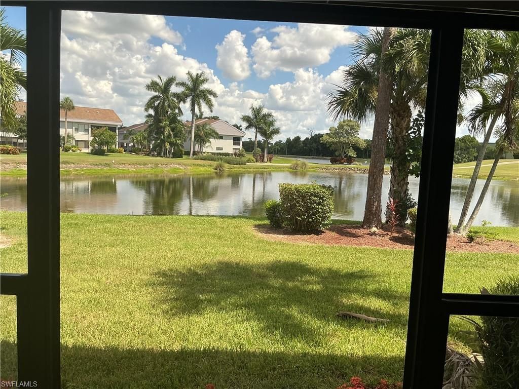 5550 Trailwinds Dr, Unit 615, Fort Myers, FL 33907 Photo