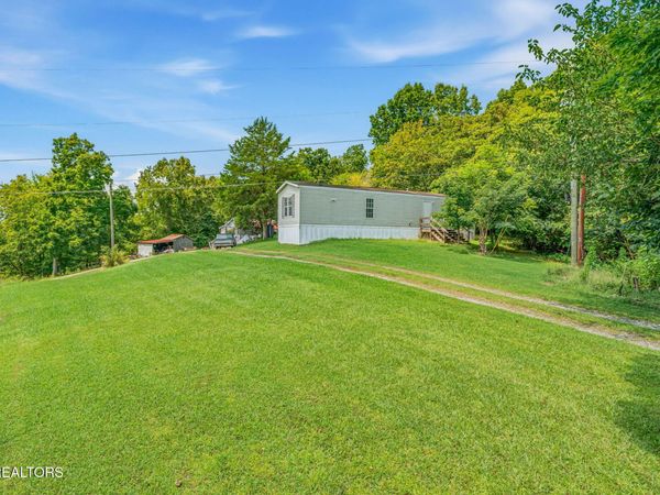7413 Dunlap Rd, Knoxville, TN 37920