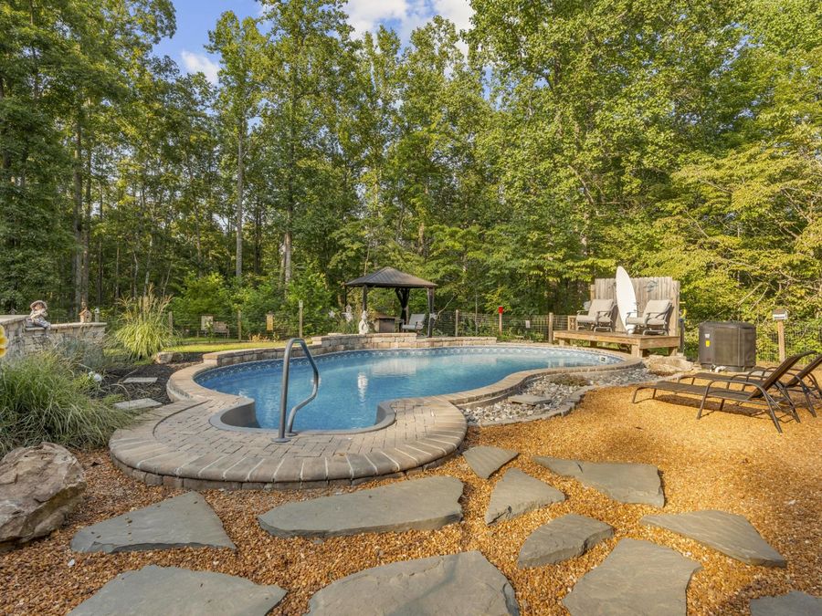 Property Image 95