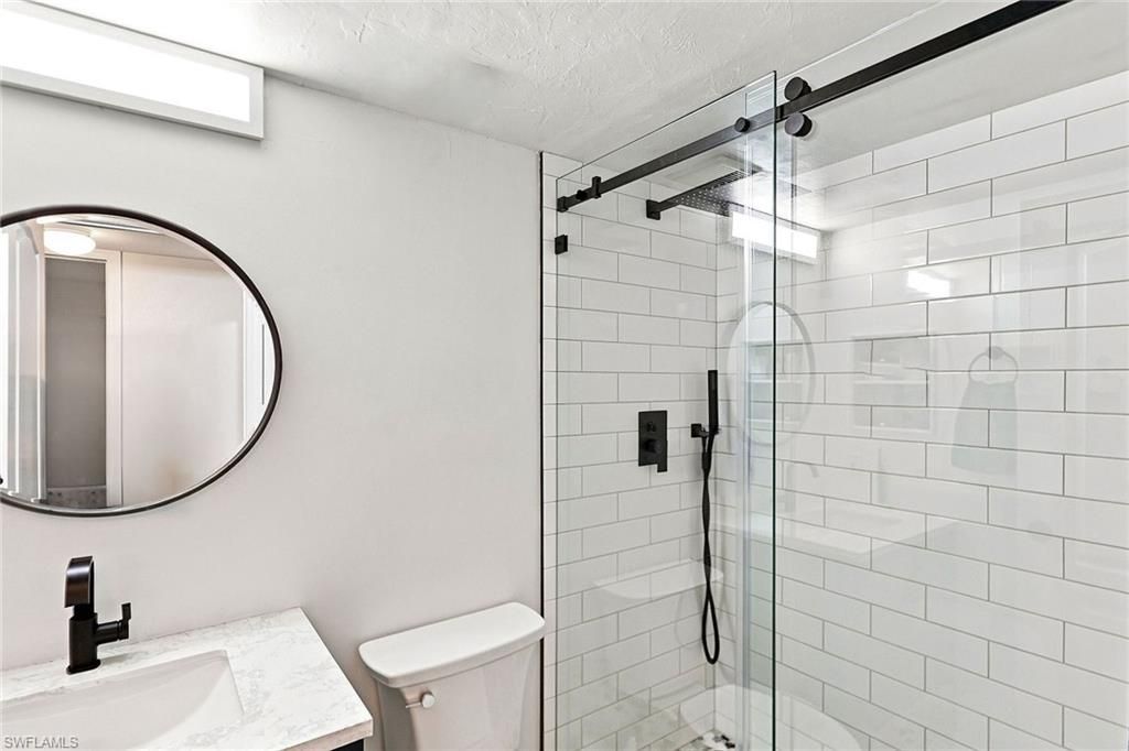7360 Glenmoor Ln, Unit 205, Naples, FL 34104 Photo