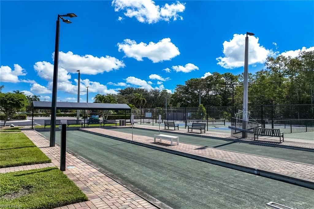 7360 Glenmoor Ln, Unit 205, Naples, FL 34104 Photo