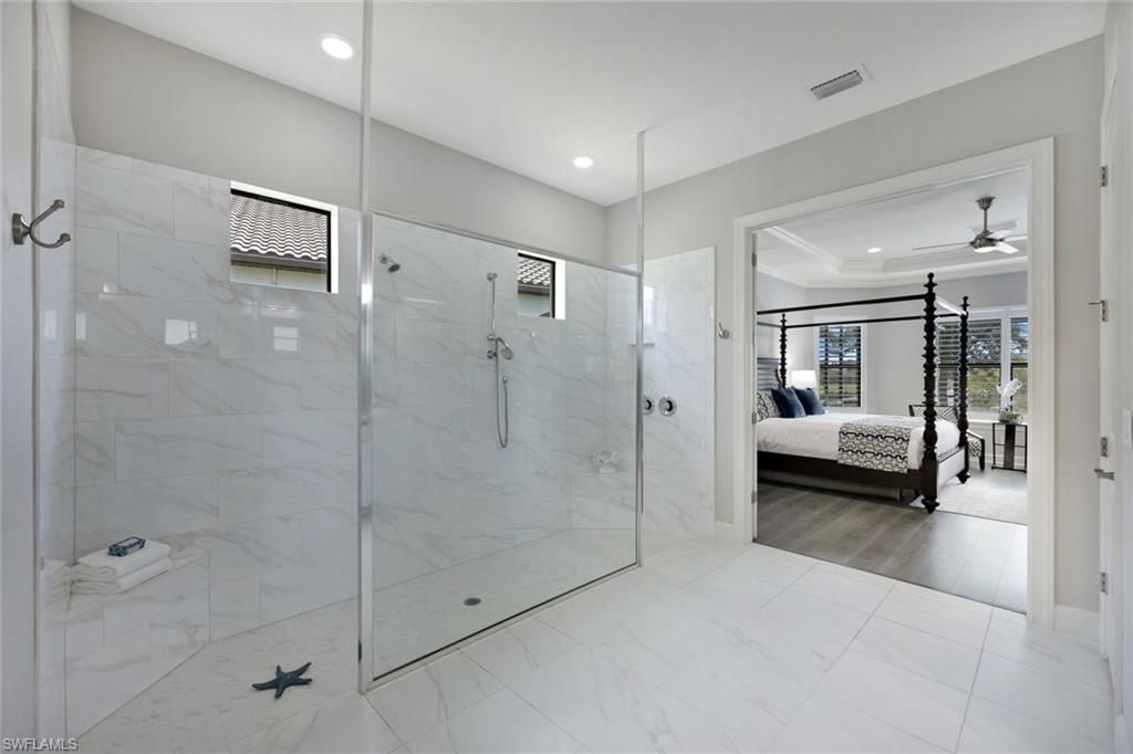 9408 Rapallo St, Naples, FL 34119 Photo