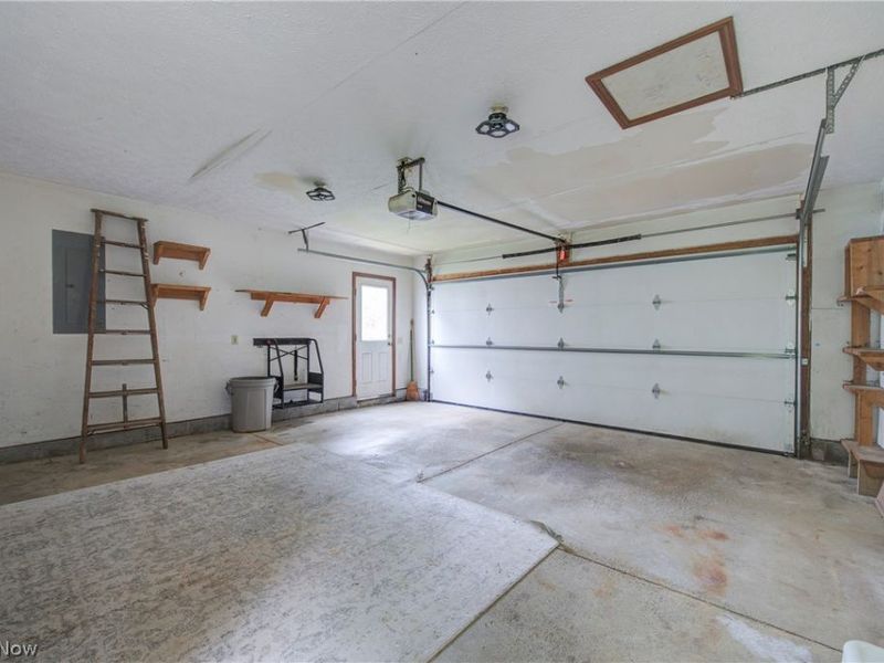7404 Hidden Glen Drive, Amherst, OH 44001 Photo 34