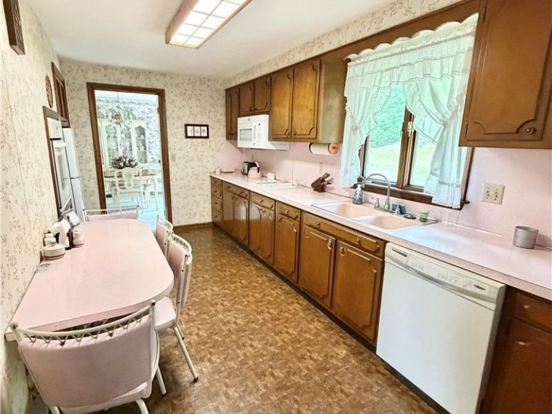 207 Terry Avenue NE, Massillon, OH 44646 Photo 13