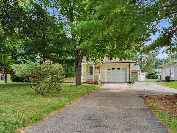 249 S 20th Street S, Battle Creek, MI 49015