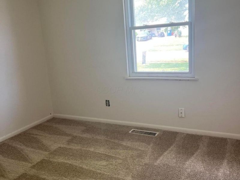 1067 Gilcrest Avenue , Columbus, OH 43207 Photo 12