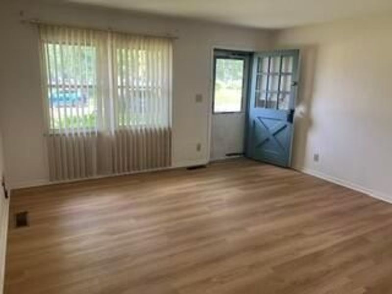 1067 Gilcrest Avenue , Columbus, OH 43207 Photo 7