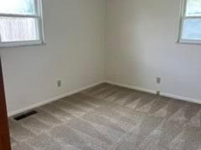 1067 Gilcrest Avenue , Columbus, OH 43207 Photo 9