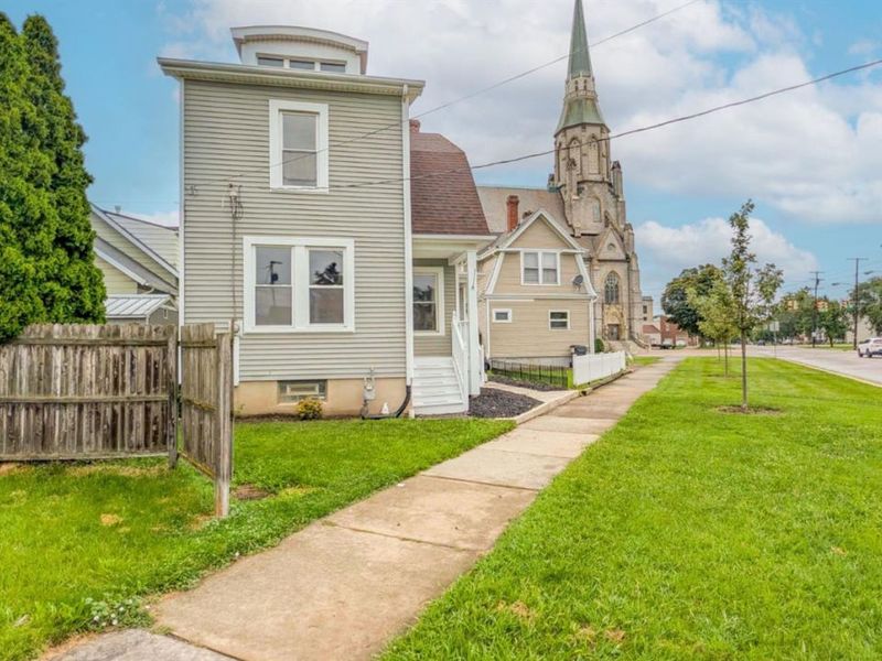 511 Central Avenue, Sandusky, OH 44870 Photo 3