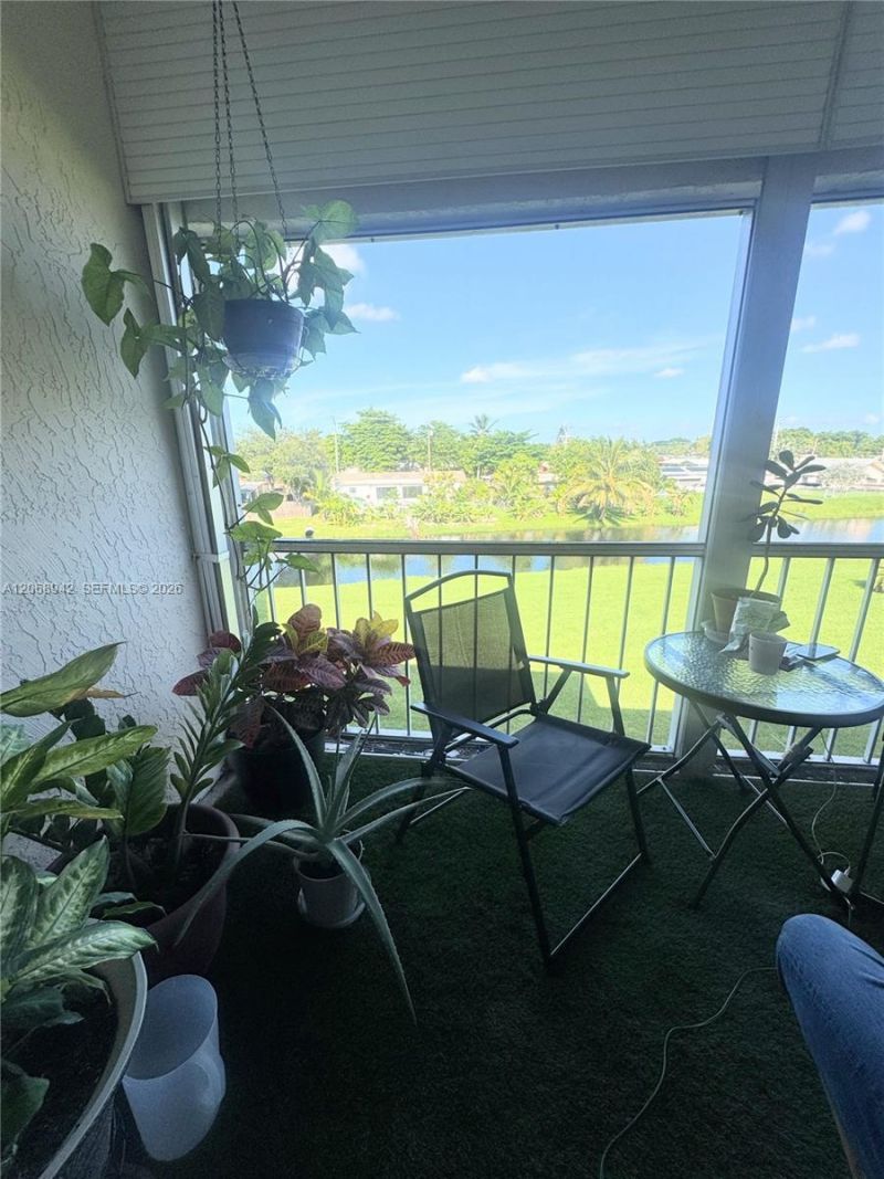 6550 Royal Palm Blvd , Unit 304A, Margate, FL 33063 Photo