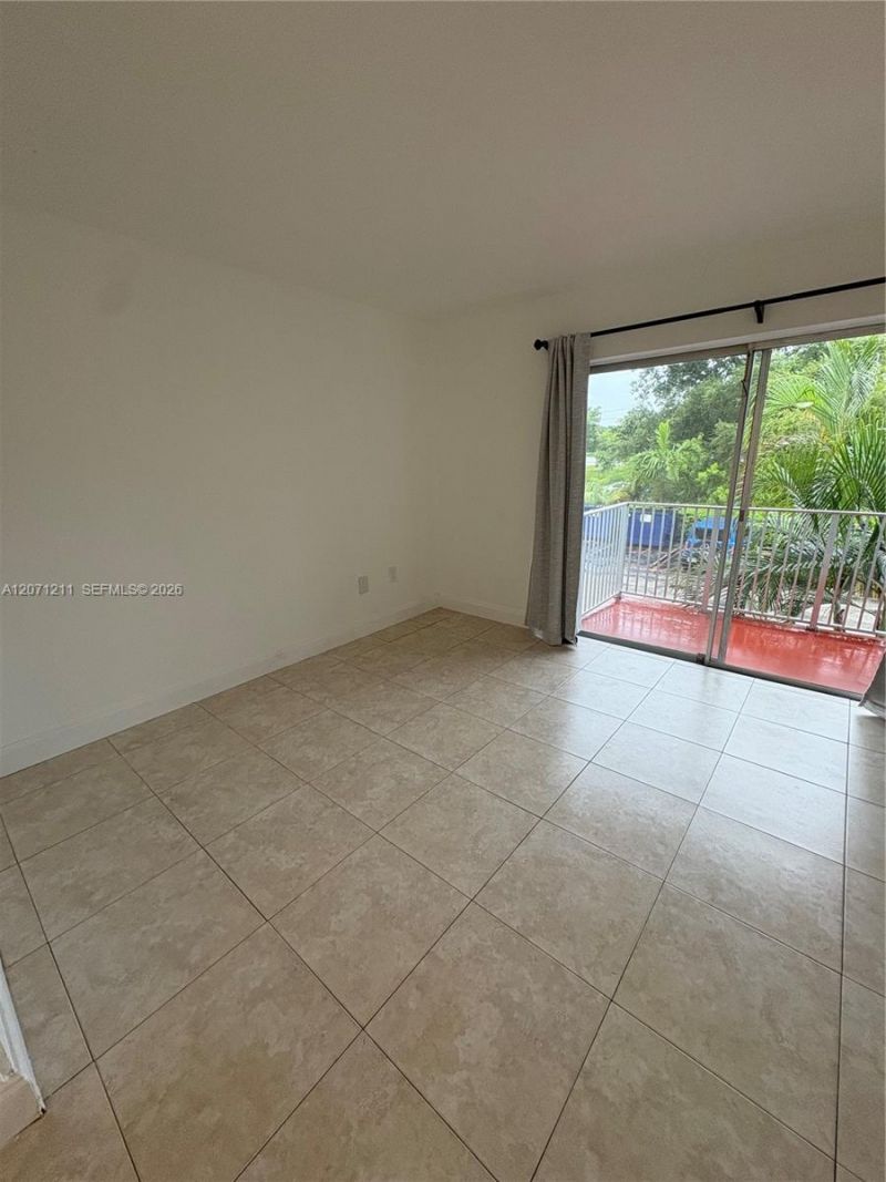 7403 SW 82nd St , Unit 207N, Miami, FL 33143 Photo