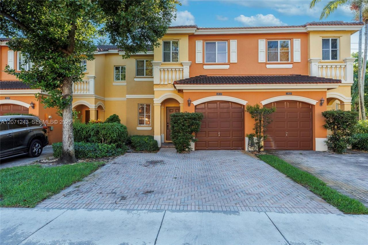 1810 SW 91st Ave, Miramar, FL 33025 Photo