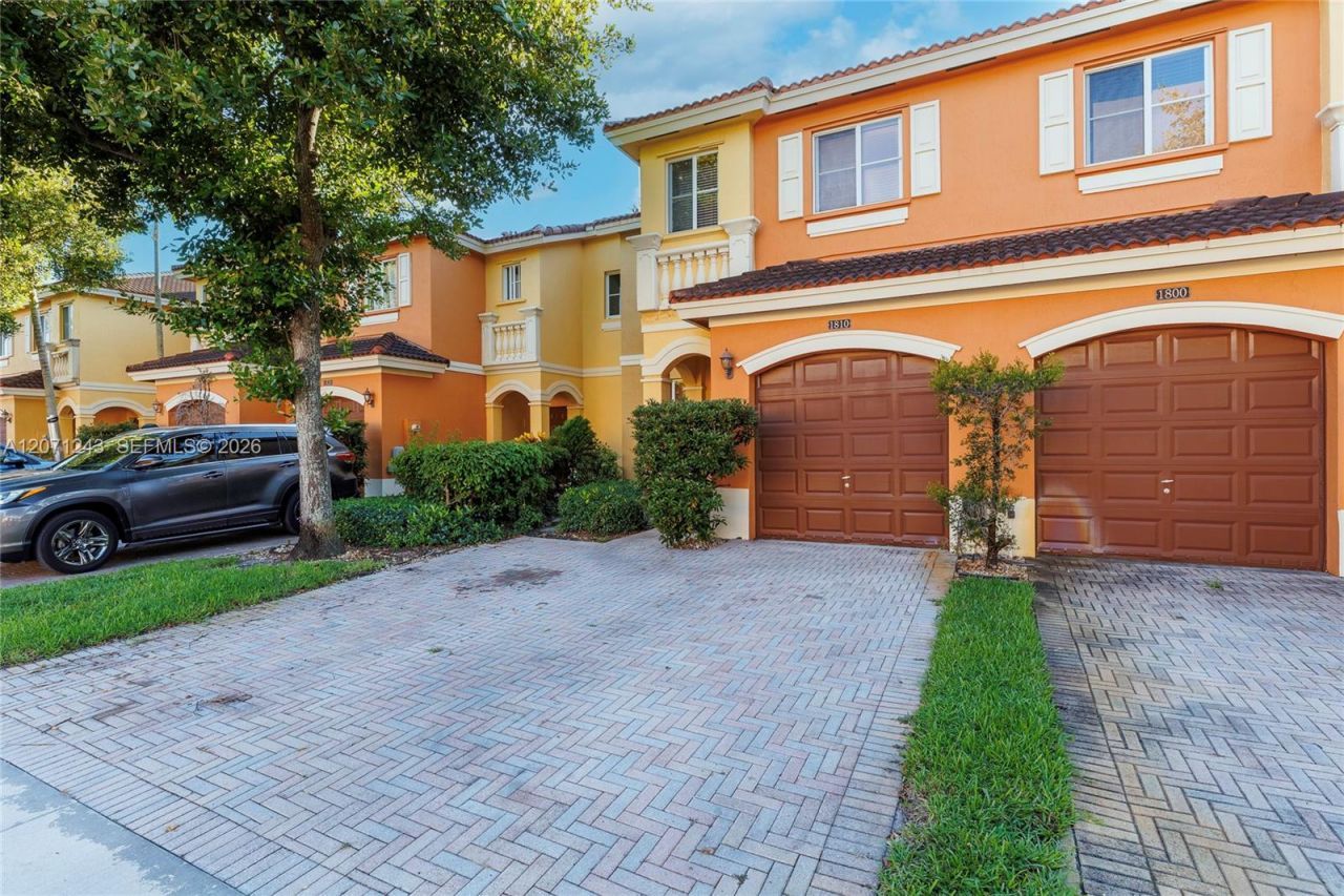1810 SW 91st Ave, Miramar, FL 33025 Photo