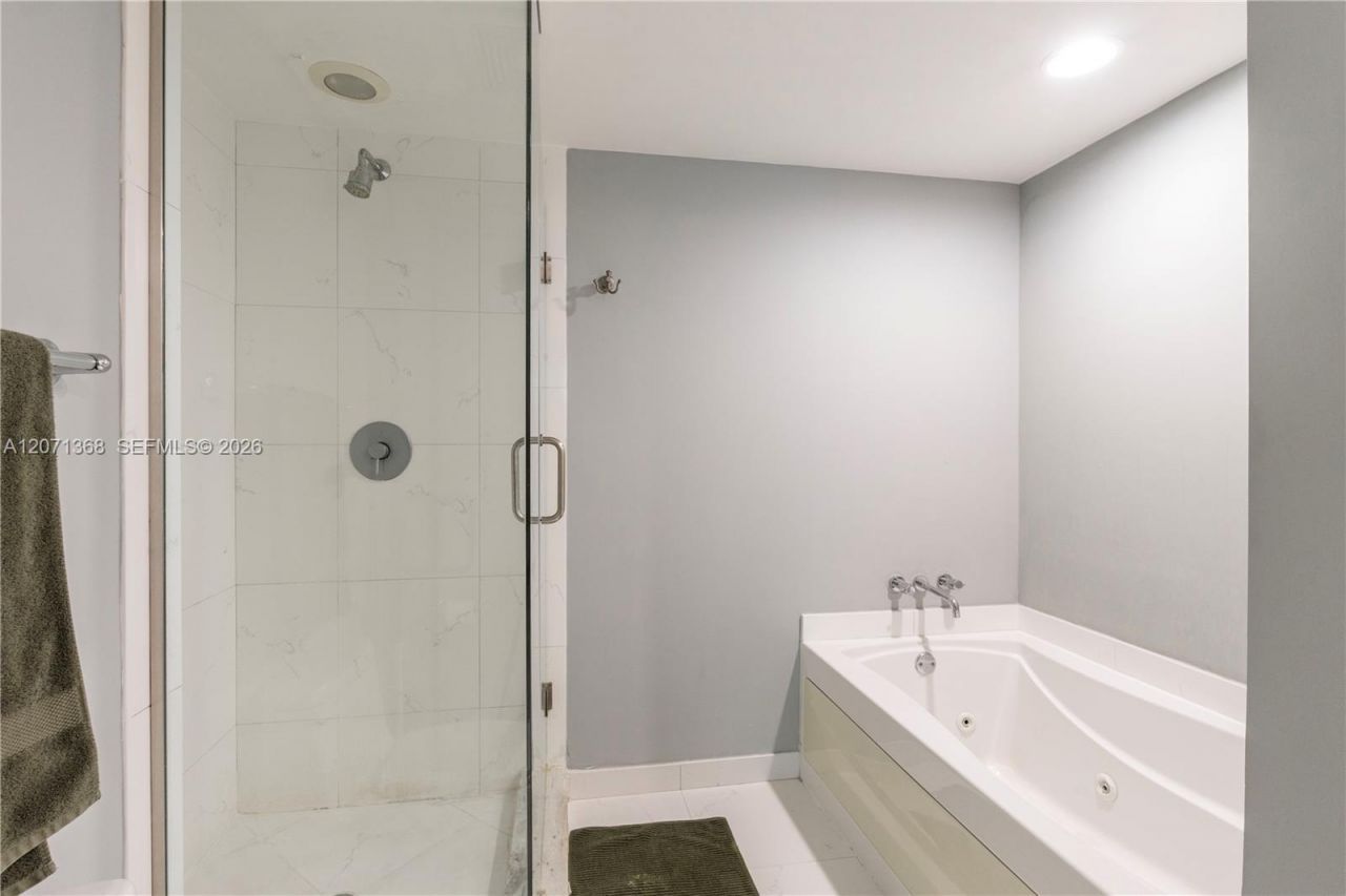 55 SE 6th St , Unit 1205, Miami, FL 33131 Photo