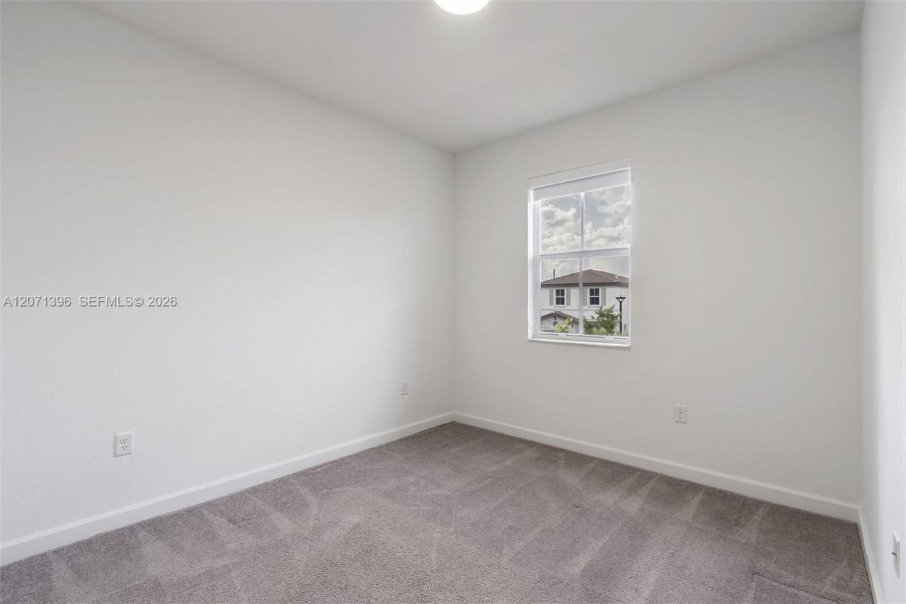 2408 NW 131st Cir , Unit 2408, Miami, FL 33167 Photo