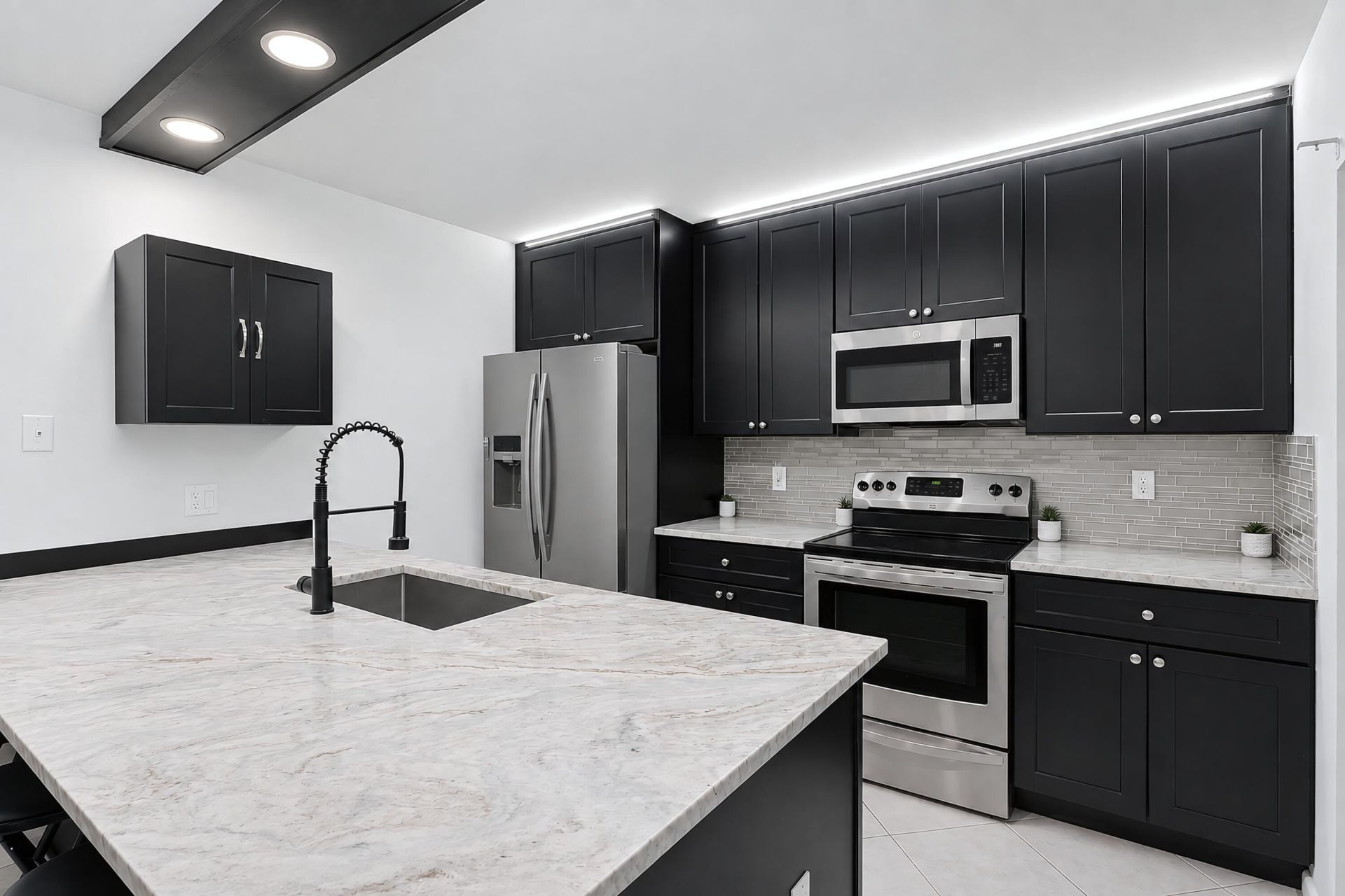 6409 64th Way, West Palm Beach, FL 33409 Photo