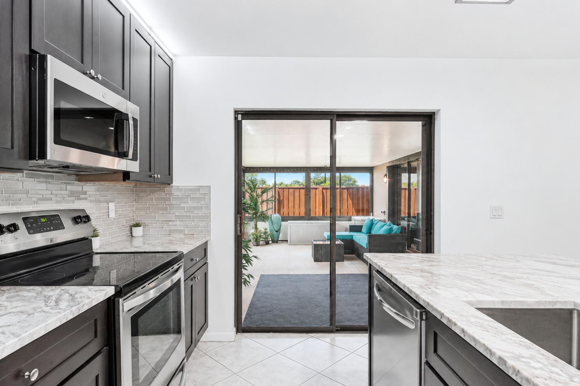 6409 64th Way, West Palm Beach, FL 33409 Photo