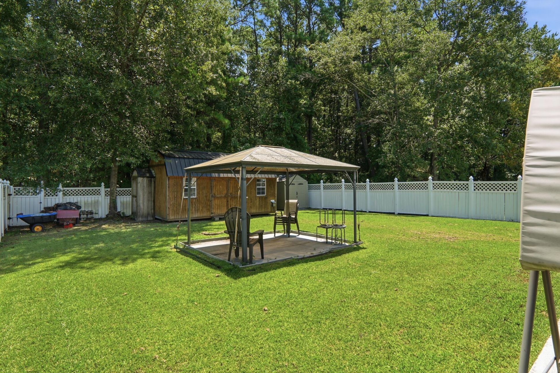 233 Towering Pine Drive Photo 37
