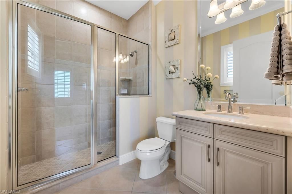 534 Avellino Isles Cir, Unit 8302, Naples, FL 34119 Photo