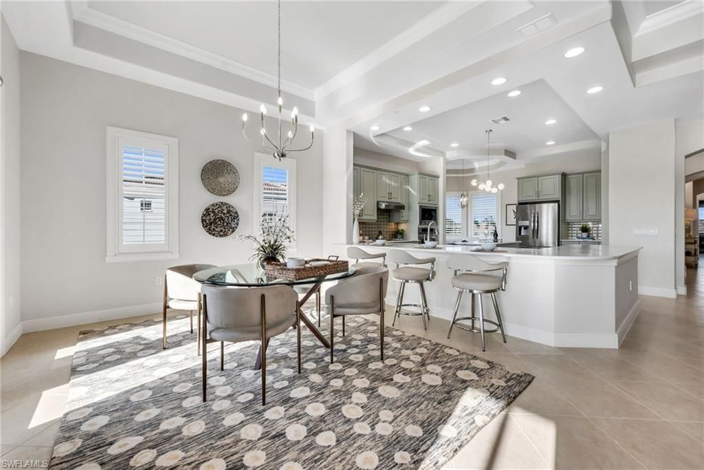 534 Avellino Isles Cir, Unit 8302, Naples, FL 34119 Photo