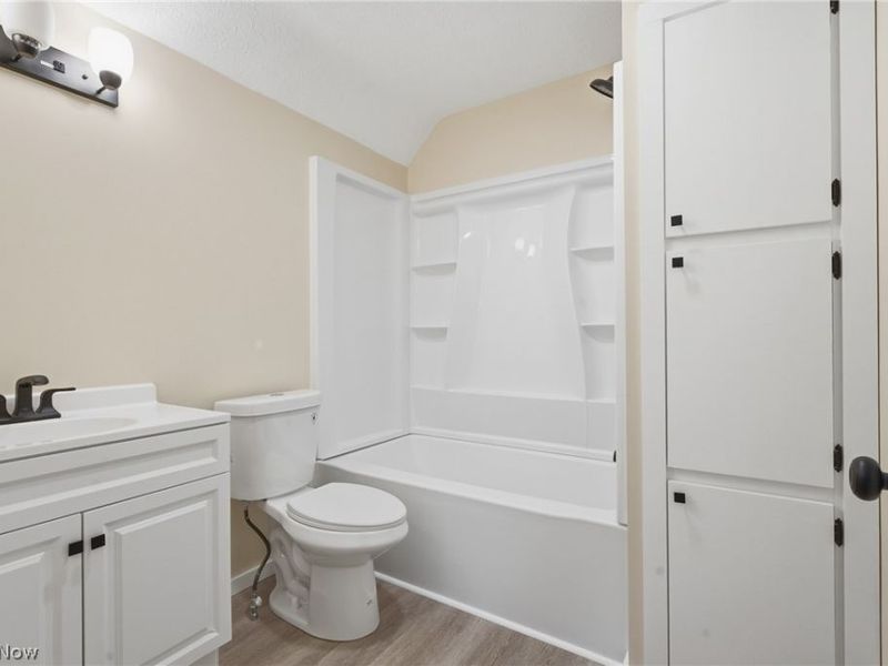 1405 Wabash Court NE, Canton, OH 44705 Photo 22