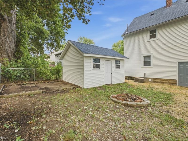 1405 Wabash Court NE, Canton, OH 44705 Photo 4
