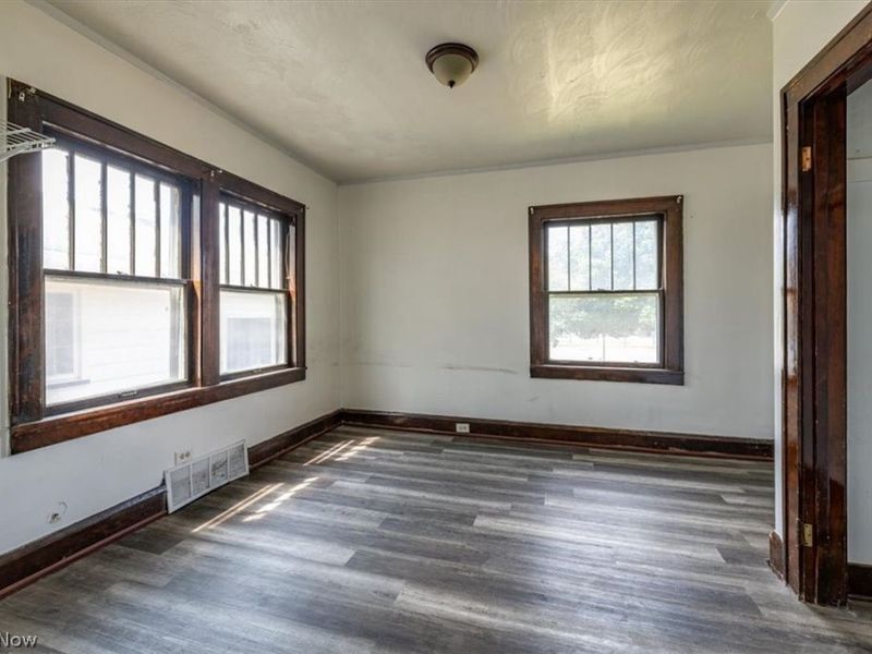 3541 W 105th Street, Cleveland, OH 44111 Photo 6