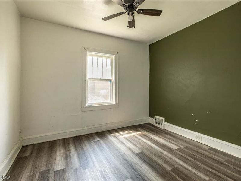 3541 W 105th Street, Cleveland, OH 44111 Photo 8