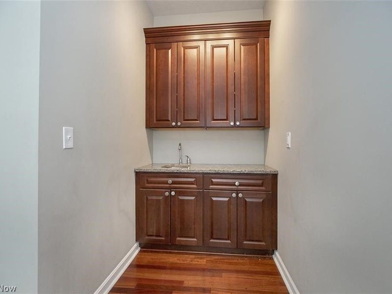 9338 Liberty Road, Twinsburg, OH 44087 Photo 14