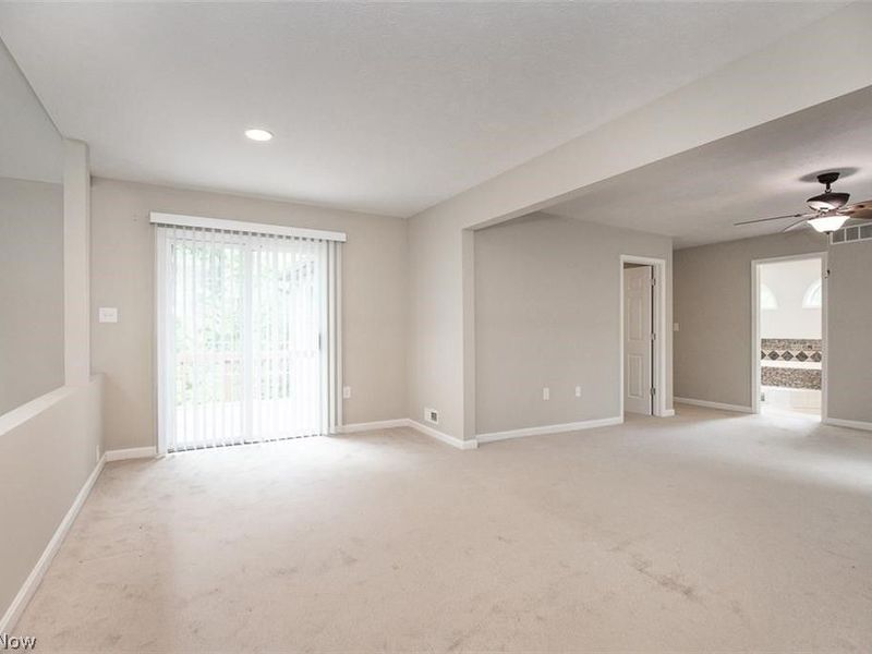 9338 Liberty Road, Twinsburg, OH 44087 Photo 22