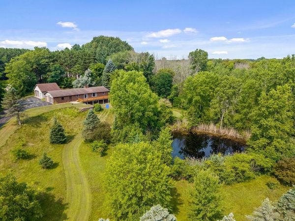 3747 STREAM ROAD, Green Bay, WI 54313