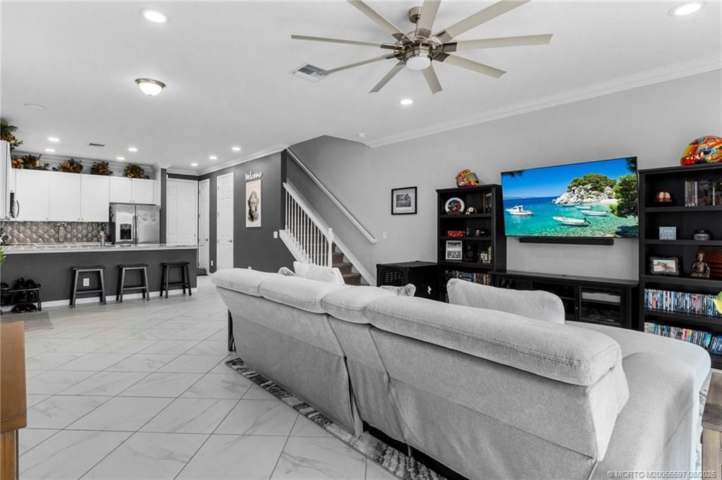 650 SW Glen Crest Way , Stuart, FL 34997 Photo